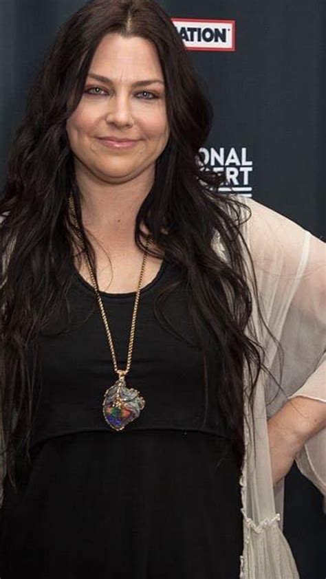 Amy Lee Evanescence 🖤 Amy Lee Evanescence Amy Lee Gorgeous Girls