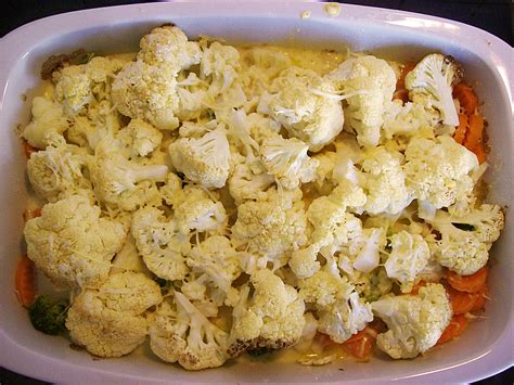 Blumenkohl (karfiol) mit käse überbacken, ist eine meiner lieblingsrezepte für gemüse. Blumenkohl überbacken von Suidakra | Chefkoch.de