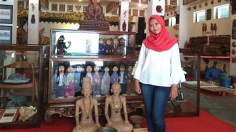 Museum Gubug Wayang Di Mojokerto Idenya Dari Suyadi Pemeran Pak Raden