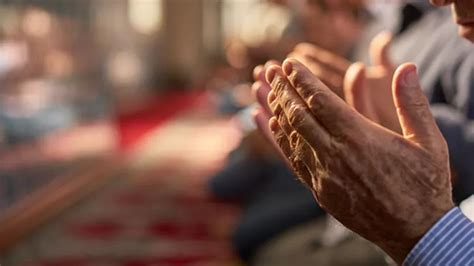 Sınav öncesi okunacak dualar neler YKS den önce hangi dua okunmalı