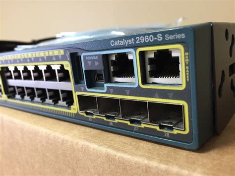 Cisco 2960 Switch Console Port
