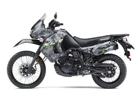 The klr650 is now available with dual purpose abs—optional if you're going for a more purist experience. KamoKLR: 2016 Kawasaki KLR650