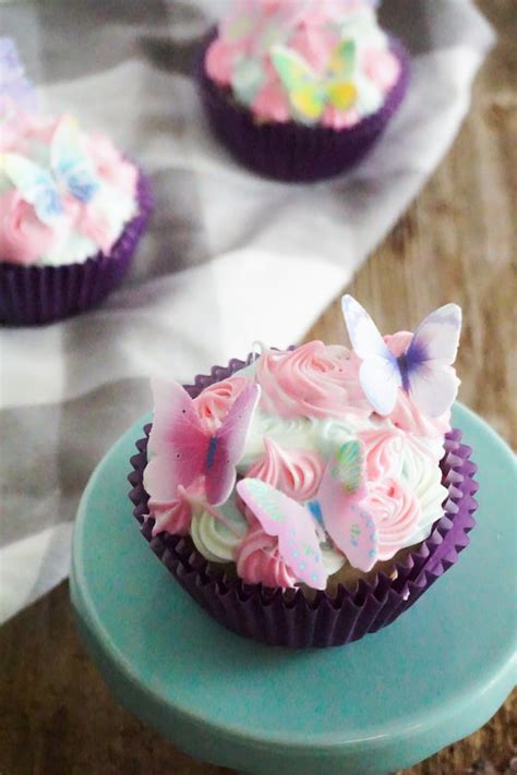 How To Make Butterfly Cupcakes