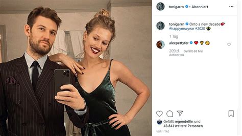 Toni Garrn Und Alex Pettyfer Feiern Hochzeit In Hamburg Sternde