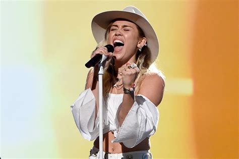 Miley Cyrus Best Performances