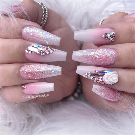 pin by 🦋 𝒥𝑒𝓈𝓈𝒾𝒸𝒶 🦋 on и α ι ℓ ѕ coffin nails designs nail designs glitter diamond nails