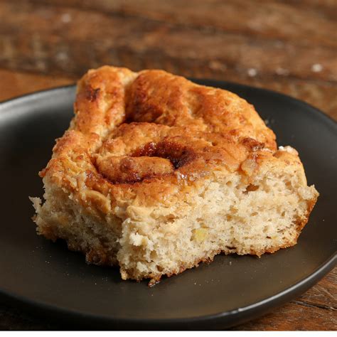 Banana Bread Cinnamon Rolls With Peanut Butter Frosting