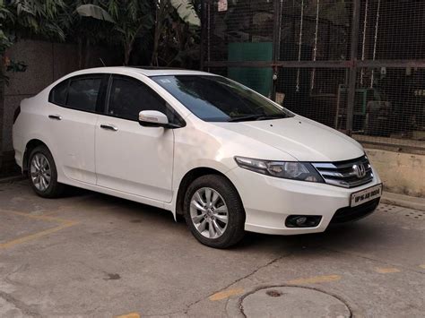 Use the zebra to find the best rates and save money. Used Honda City 1.5 V MT AVN in Noida 2013 model, India at ...