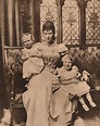 Queen Mary Of Teck | Facts About George V's Wife – Biography & Guide ...