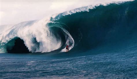 This Is How Koa Rothman Did Code Red 2 At Teahupoo