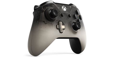 Microsofts Translucent Phantom Black Xbox Controller Is A Mesmerizing
