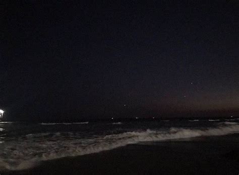 ☆ night drives ☆ stars ☆ caught in traffic ☆ goodnight songs you don't know what to with. walks with the ocean before the sun woke up | Night ...