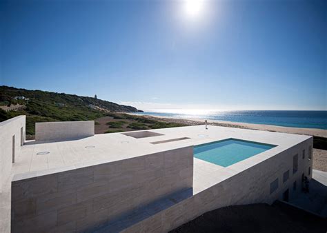 14 Of The Best Beach Houses By Contemporary Architects