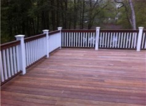 The roof deck is the section of the roof where everything else is placed. Decking Materials: Options Decking Material