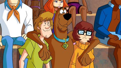 A team of six strangers enter the crystal maze. Scooby-Doo, Shaggy Rogers, and Velma Dinkley (Scooby-Doo ...