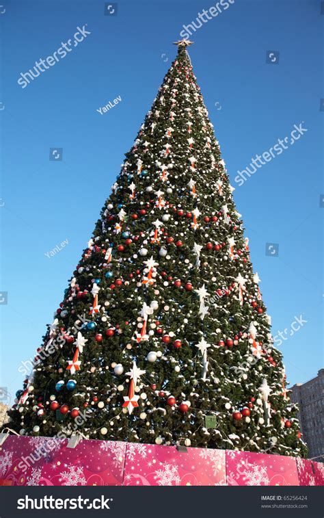 Large Outdoor Christmas Tree Snow Ornaments Stock Photo