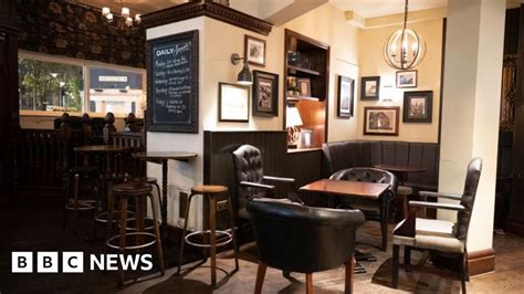 Coronavirus Give Pubs And Cafes Re Opening Date Say Unions Bbc News