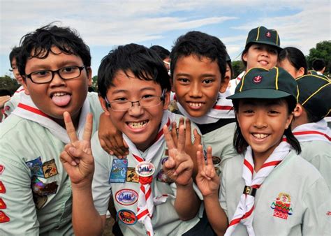 Ccas For Kids In Singapore Scouts Brownies And More Honeykids Asia