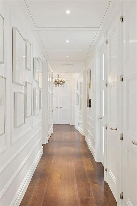 21 Hallway Wainscoting Ideas To Make Your Home Posh 2022 Images