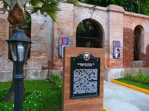 Museo Ni Jose Rizal Fort Santiago Filipino Art Vrogue