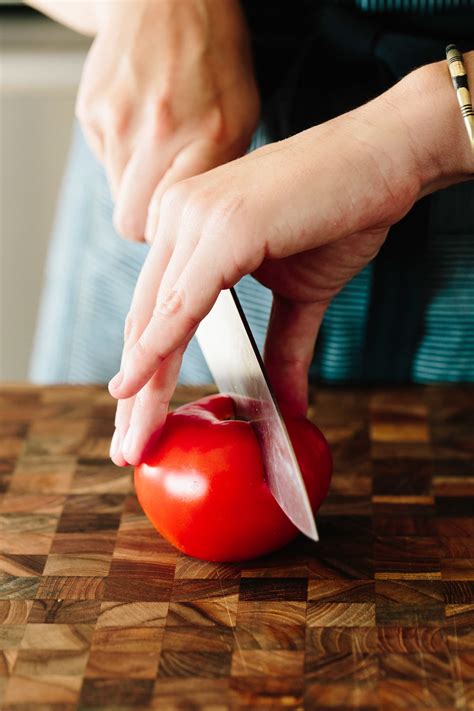 How To Cut Perfect Tomato Wedges Kitchn