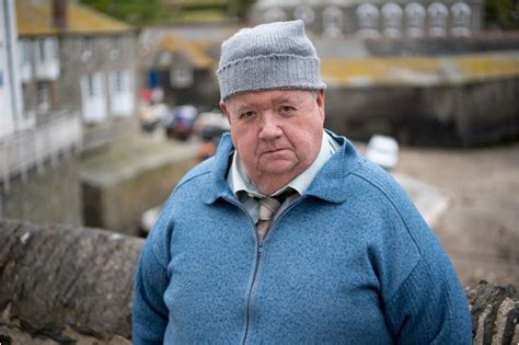 Doc Martin Cast Itv Whos Who Guest Stars Characters And Actor Bios