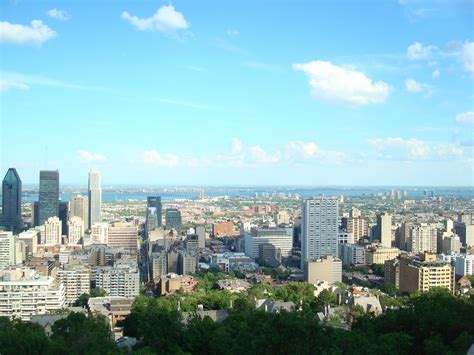 emy travels: Montreal - Mont Royal