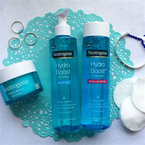 Neutrogena hydro boost water gel is clinically proven to end your hydration quest by stimulating skin to produce its own hyaluronic acid from within, for 72 hours of long lasting hydration*. Neutrogena - Neutrogena® Hydro Boost Water Gel Cleanser ...