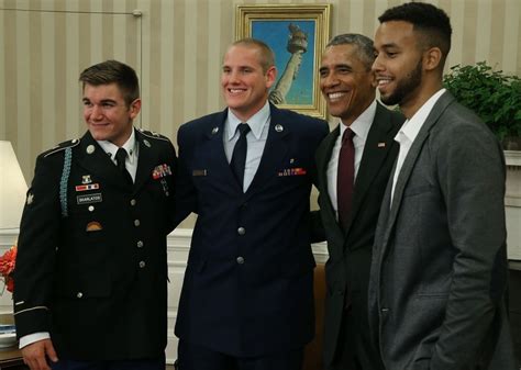 Obama Thanks Paris Train Heroes ‘for Making America Look So Good