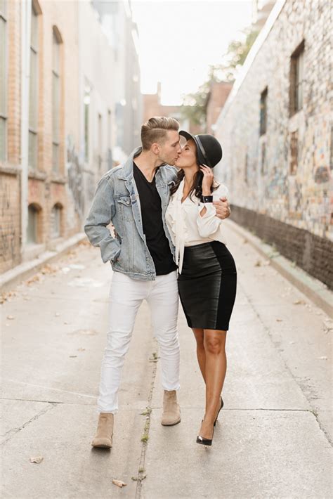 What To Wear For Engagement Photos Toronto Wedding Photographers
