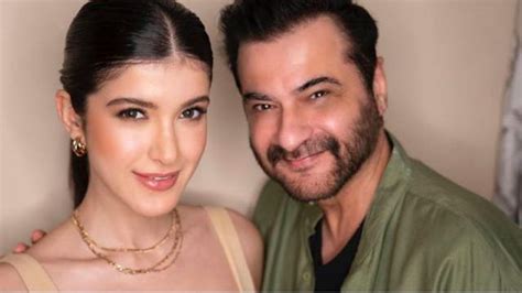 sanjay kapoor wishes daughter shanaya kapoor on her first day of shoot india forums