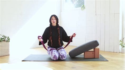 How To Use Our Align Yoga Strap Youtube