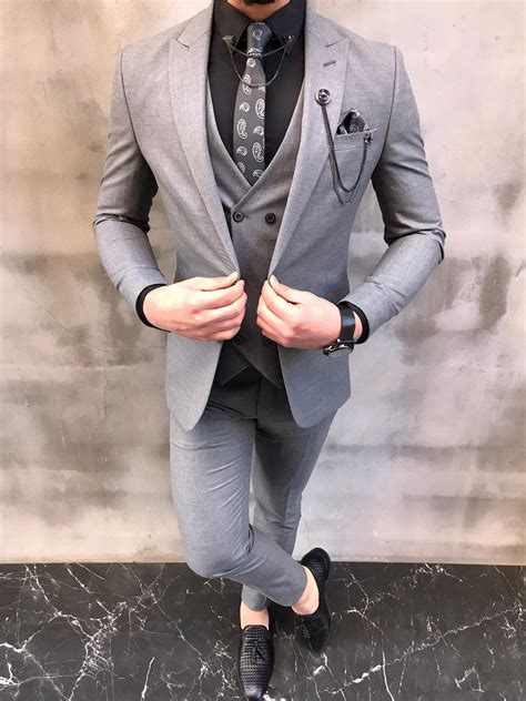 Newark Light Gray Slim Fit Suit Bespoke Daily