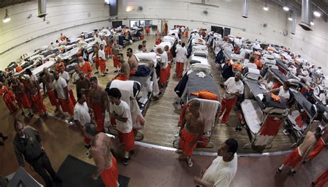 Prison Overcrowding In The Us And The Call For Reform