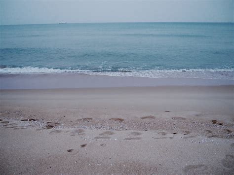 Images Gratuites plage mer côte le sable océan horizon nuage lumière du soleil Matin