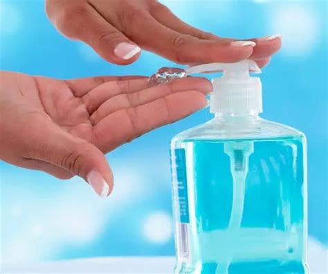 Hair gels are usually categorized by the thickness of the compound and the power of the hold. Notícias | Acabou o álcool gel? Saiba o que fazer (e o que ...