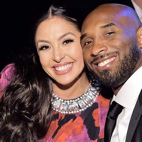 Vanessa Bryant Shows Off Dazzling Diamond Ring In Tribute To Late Husband Kobe Bryant Hello