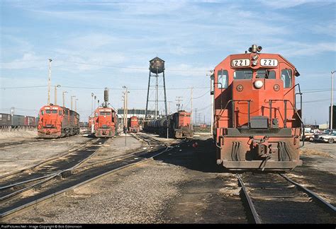 Dti 221 Detroit Toledo And Ironton Railroad Emd Gp38 2 At Flat Rock