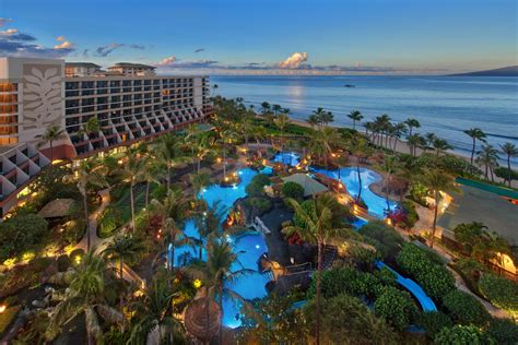 Marriott S Maui Ocean Club Molokai Maui Hawaiian Resorts Maui Vacation Kaanapali Beach