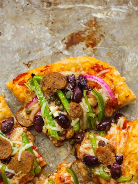 Find healthy, delicious vegetarian pizza recipes, from the food and nutrition experts at eatingwell. Homemade Vegan Pizza - Green Pepper + Olive ...
