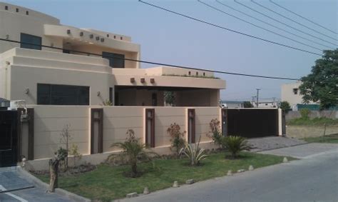 You should consider the front facade of your home when deciding to get a. New home designs latest.: Pakistan Modern homes front designs.