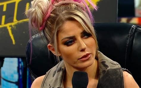 Alexa Bliss Admits She Was Brainwashed By Bray Wyatt S Fiend On WWE SmackDown