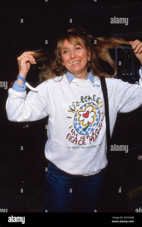 Teri Garr November 1988 Credit Ralph Dominguezmediapunch Stock Photo