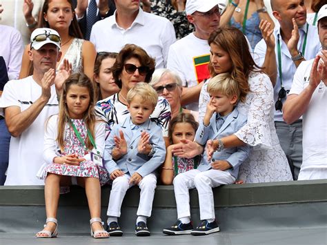 Roger federer talks to the media. Tennis Today: Roger Federer's kids selling lemonade, Pam ...
