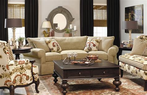 Traditional Living Room Photos By Wayfair Neutral Living Room