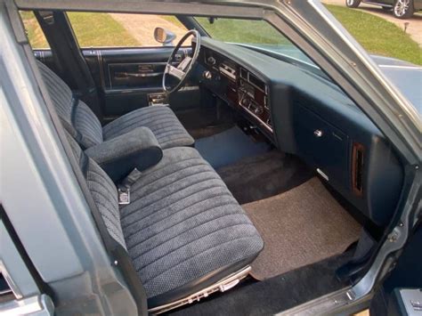 55K 1987 Oldsmobile Custom Cruiser For Sale GuysWithRides Com