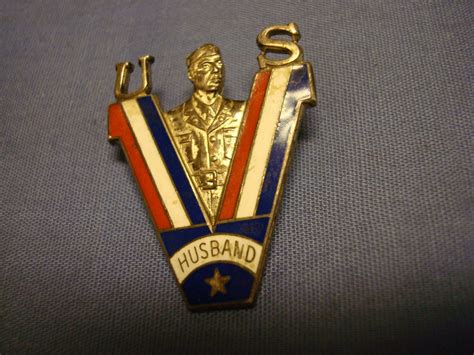 Us Army Douglas Macarthur Husband In Service Victory Pin