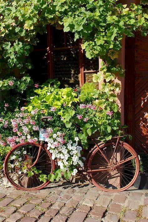 60 Unique Diy Garden Art From Junk Design Ideas 18 Gardenideazcom