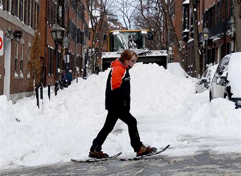 Blizzard 15 Boston Outlines Plans For Massive Snow Removal Nbc News