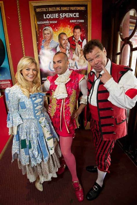 Review Cinderella At Bristol Hippodrome How Camp Practically